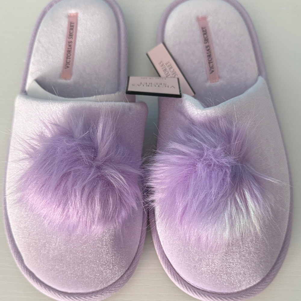 Victoria’s Secret slipper